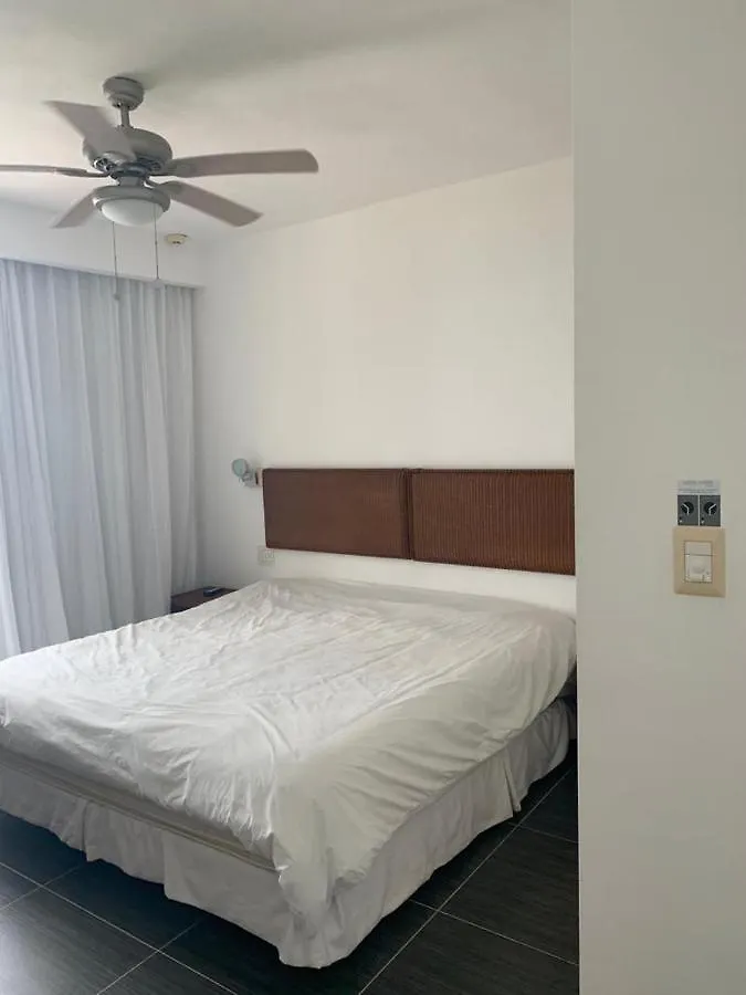 Vista Mare Spectacular Ocean View Top Floor 1-Bedroom Condo, Samana 0*,