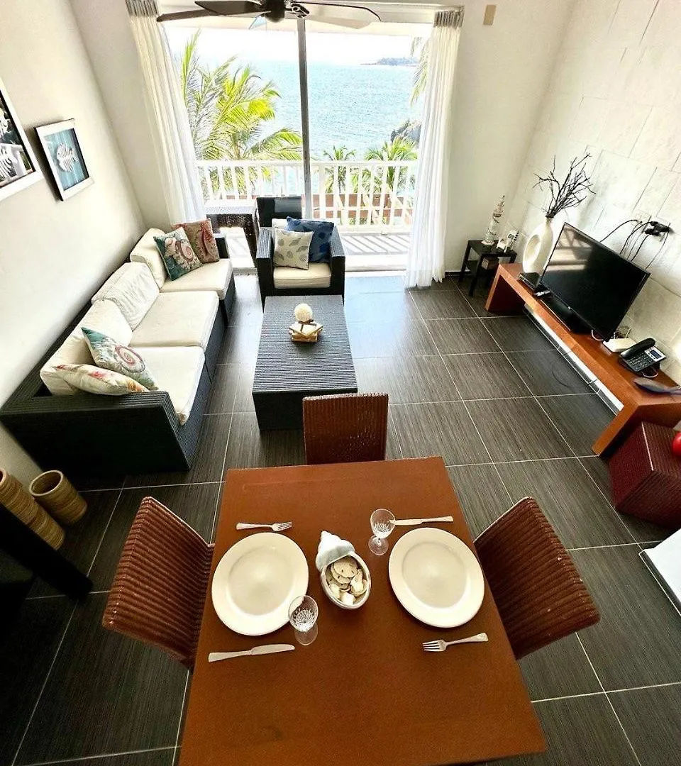 Vista Mare Spectacular Ocean View Top Floor 1-Bedroom Condo, Samana